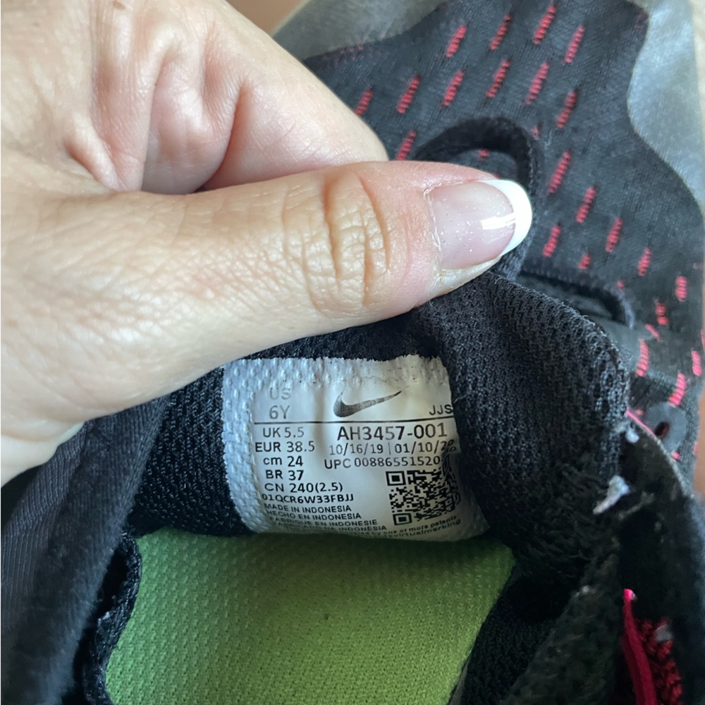 Nike Free Rn - Picture 4 of 5